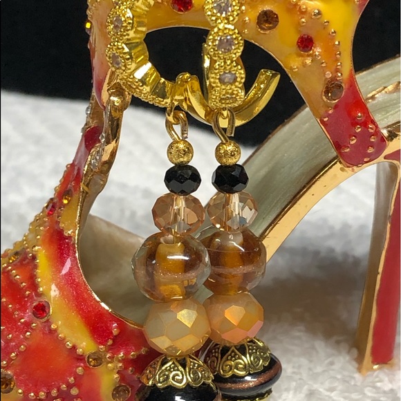 Gold lever back rhinestone and murano glass earrings-romantic - Picture 5 of 8